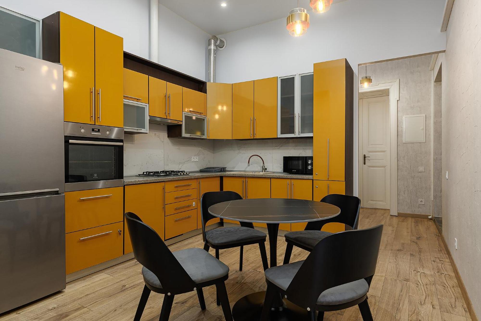 2 - bedroom Apartments Galicia Lviv Buitenkant foto